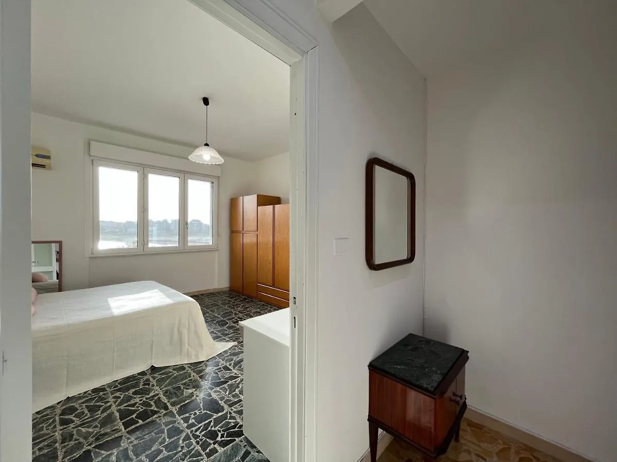 Affittacamere Hotel C3 - Iun R5385 Cagliari Italia